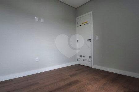 Casa à venda com 3 quartos, sendo 1 suíte, no condomínio Reserva Ipanema, Sorocaba - SP