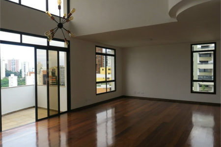 Cobertura à venda com 4 quartos, sendo 2 suítes,  em Vila Suzana, São Paulo, SP