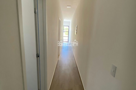 Casa à venda com 3 quartos, sendo 1 suíte, em Vila Petrópolis, Atibaia, SP
