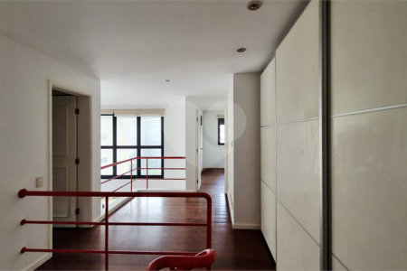 Duplex à venda com 4 suítes em Itaim Bibi, São Paulo, SP