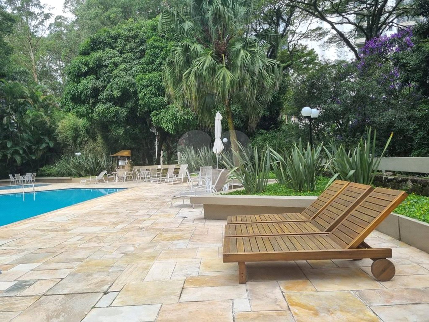 Cobertura à venda ou para alugar com 5 quartos, sendo 2 suítes, em Alto da Boa Vista, São Paulo, SP