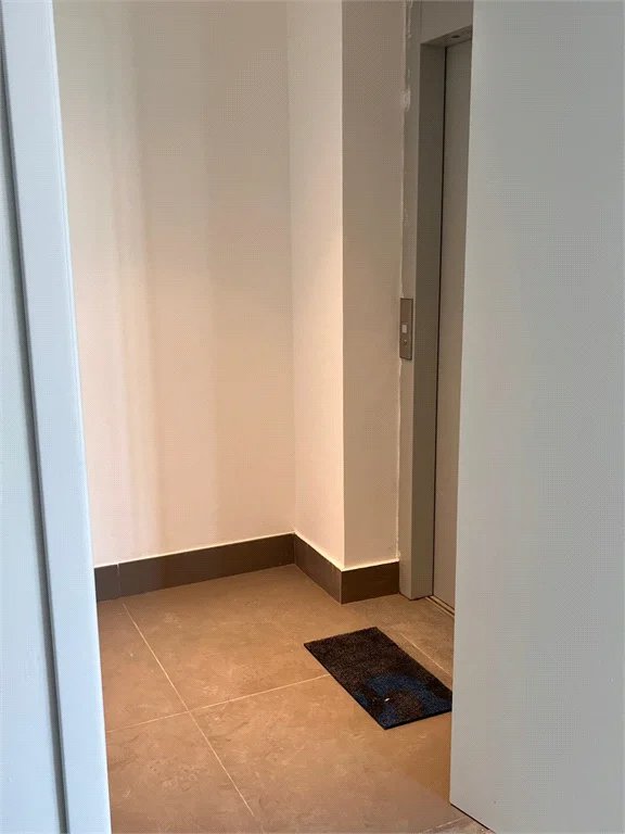 Apartamento à venda com 3 suítes em Pinheiros, São Paulo, SP