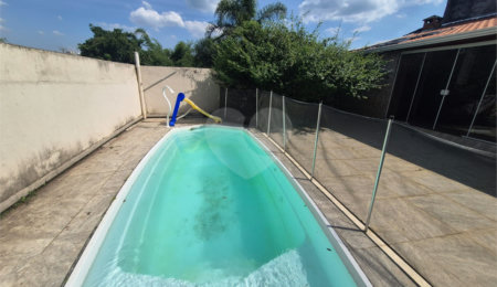 Casa à venda com 4 quartos, sendo 1 suíte,  em Chácara Arantes, Mairiporã, SP