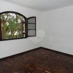 Casa à venda com 5 quartos, sendo 3 suítes, em Vila São Francisco, São Paulo, SP