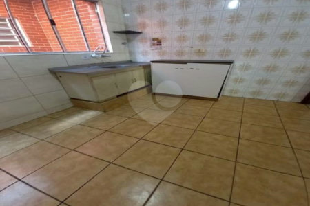 Casa à venda com 3 quartos em Jardim Gilda Maria, São Paulo, SP
