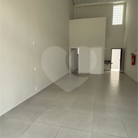 Salão Comercial para alugar em Atibaia Jardim, Atibaia, SP
