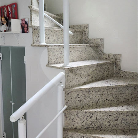 Sobrado à venda com 3 quartos, sendo 2 suítes, em Vila Medeiros, São Paulo, SP