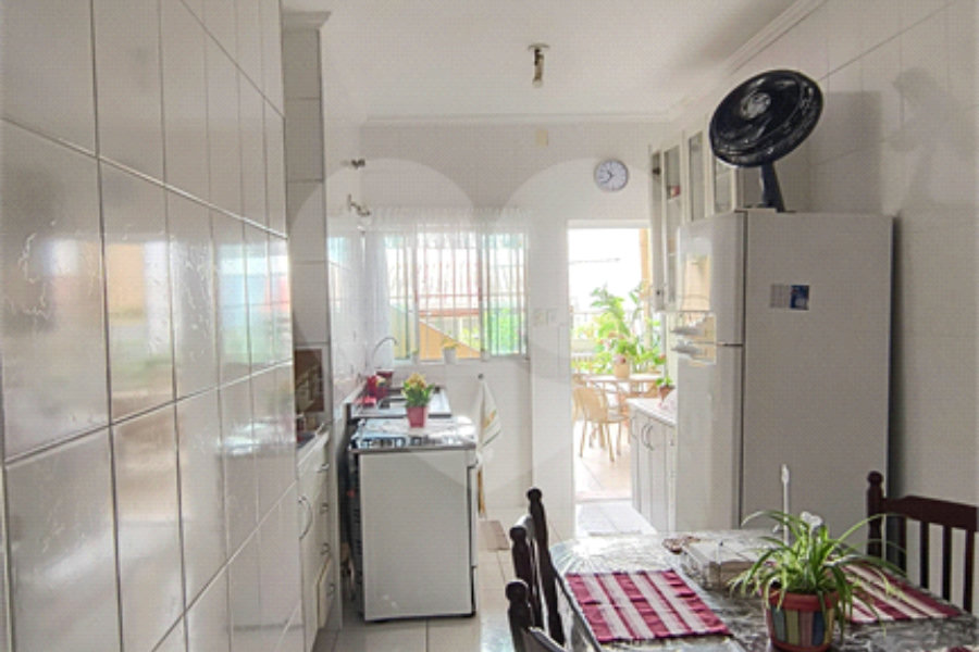 Casa à venda com 4 quartos, sendo 1 suíte, em Casa Verde, São Paulo, SP