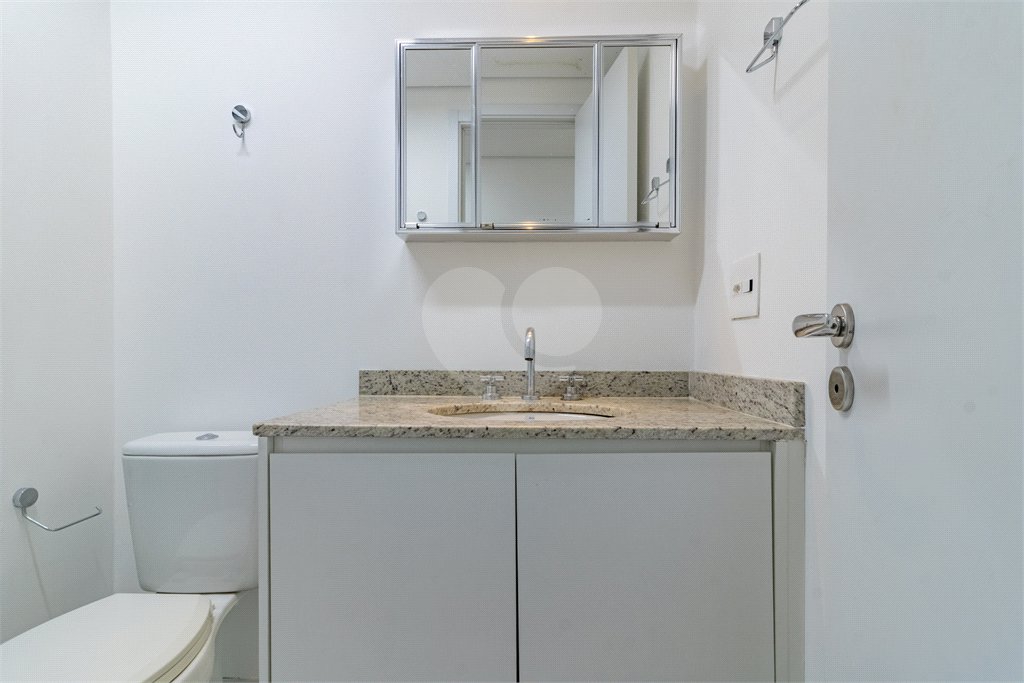 Apartamento à venda com 3 quartos, sendo 1 suíte,  em Perdizes, São Paulo, SP