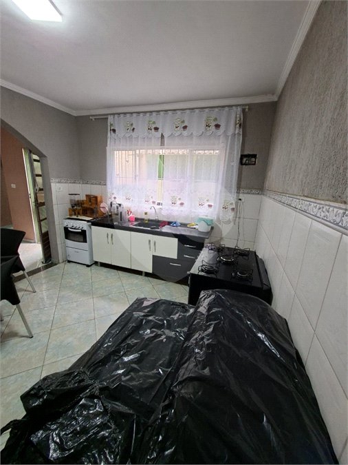 Casa à venda com 4 quartos, sendo 1 suíte,  em Vila Santa Maria, Guarulhos, SP