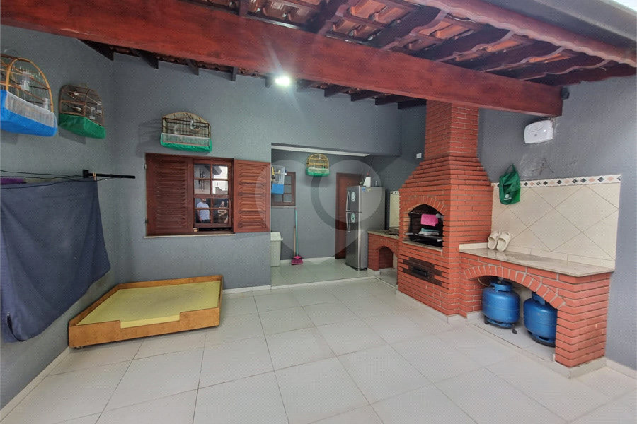 Sobrado à venda com 4 quartos, sendo 2 suítes, em Vila Barreto, São Paulo, SP