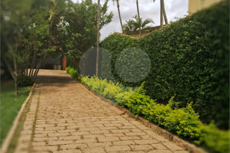 Casa à venda com 3 quartos, sendo 1 suíte, no condomínio Acmti - Colinas do Mosteiro, Terras de Itaici e Recanto dos Pássaros, Indaiatuba - SP