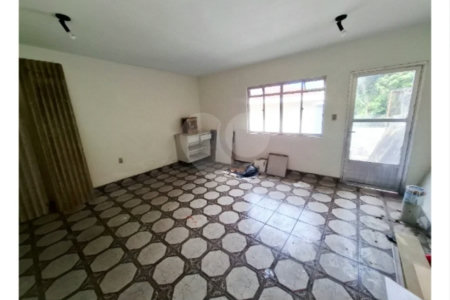 Sobrado à venda com 4 quartos, sendo 1 suíte, em Jardim Bonfiglioli, São Paulo, SP