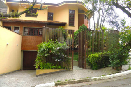 Sobrado à venda com 3 suítes em Jardim Marajoara, São Paulo, SP