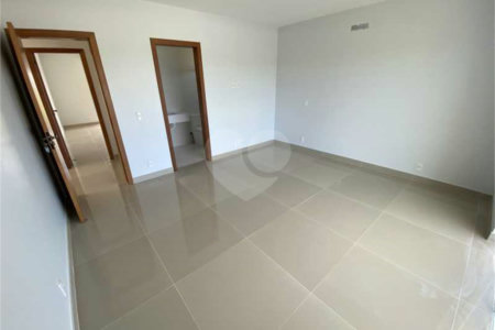 Casa à venda com 4 suítes em Ogiva, Cabo Frio, RJ