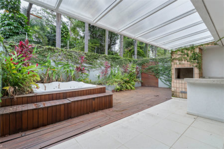 Casa à venda com 4 suítes no condomínio Vila de Palme, São Paulo - SP