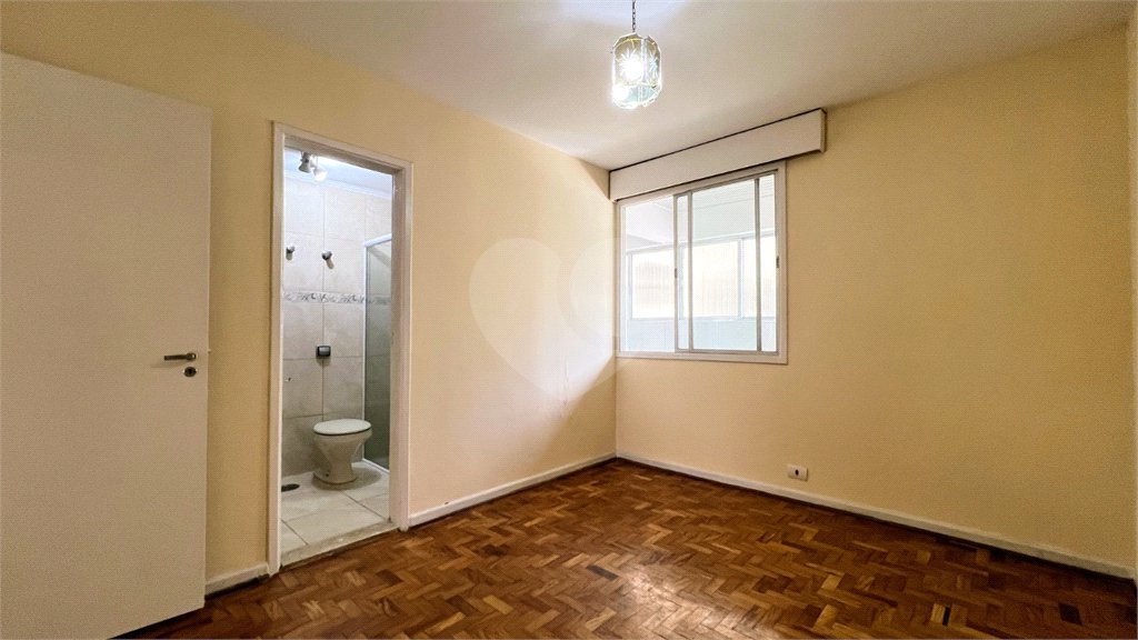 Apartamento à venda com 3 quartos, sendo 1 suíte, em Pinheiros, São Paulo, SP
