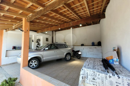 Chácara à venda com 3 quartos, sendo 1 suíte,  em Jardim Imperial, Atibaia, SP