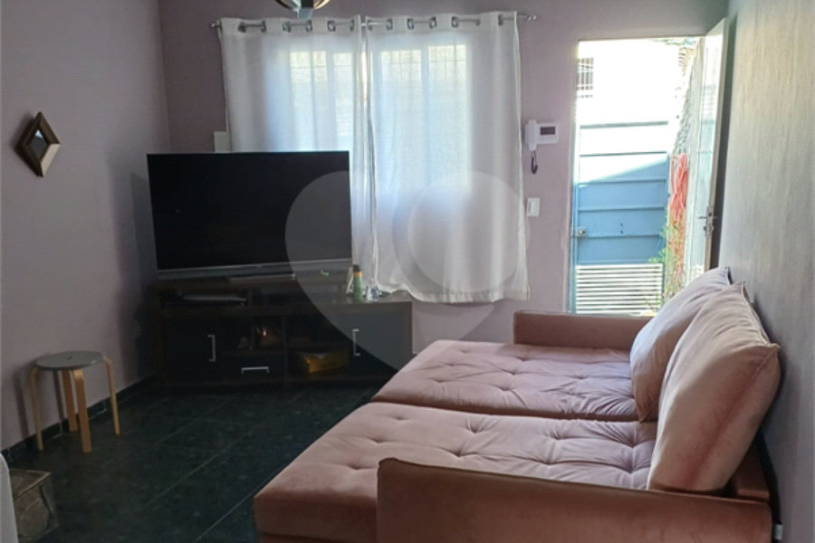 Sobrado à venda com 2 quartos em Tremembé, São Paulo, SP