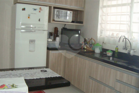 Sobrado à venda com 3 quartos, sendo 1 suíte, em Vila Aurora (zona Norte), São Paulo, SP
