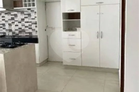 Casa à venda com 3 quartos no condomínio Villa D' Oro, Vinhedo - SP