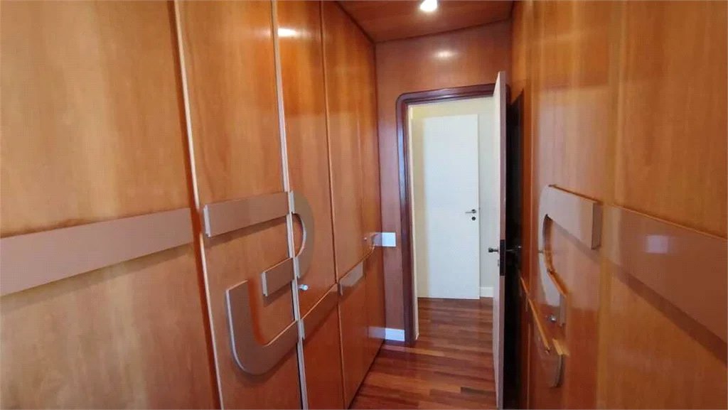 Duplex para alugar com 3 suítes em Real Parque, São Paulo, SP