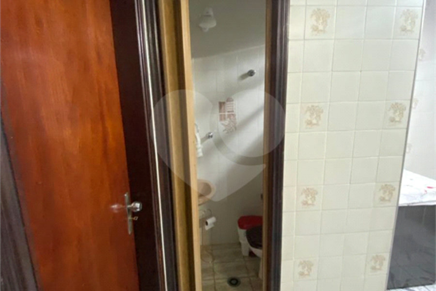 Sobrado à venda com 4 quartos, sendo 1 suíte, em Artur Alvim, São Paulo, SP