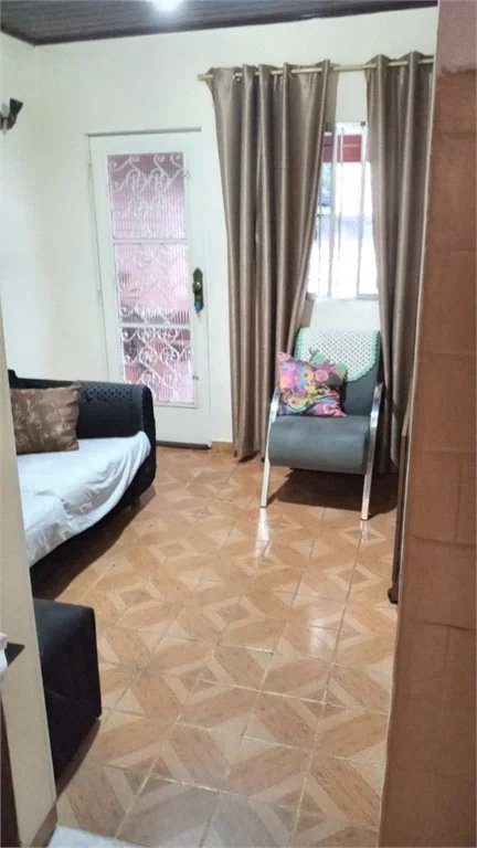 Casa à venda com 5 quartos em Jardim Mazza, São Paulo, SP