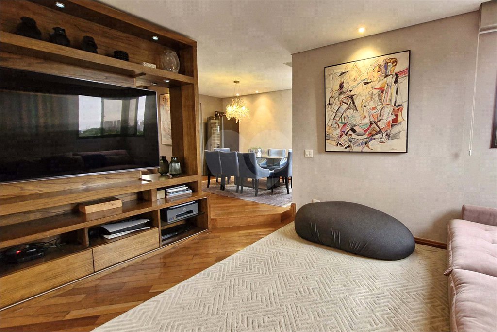 Apartamento à venda com 4 suítes em Moema, São Paulo, SP