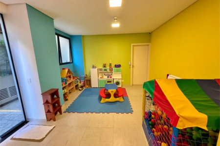 Apartamento à venda com 4 quartos, sendo 2 suítes, em Pinheiros, São Paulo, SP