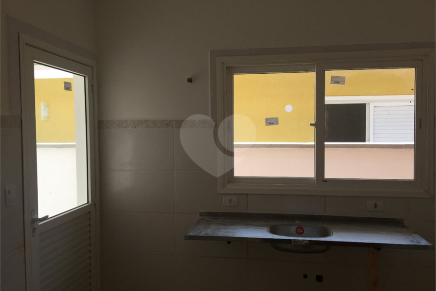 Casa à venda com 3 quartos, sendo 1 suíte, no condomínio Marfi Iii- Fase Iii, Bom Jesus dos Perdões - SP
