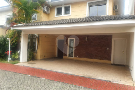 Casa à venda com 4 quartos, sendo 2 suítes,  no condomínio Lake Louise, São Paulo - SP