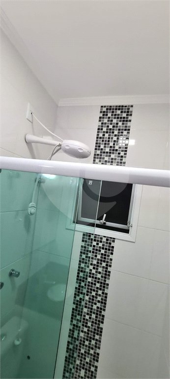 Casa à venda com 3 quartos, sendo 1 suíte, no condomínio Alvorada Parque Vitória, São Paulo - SP