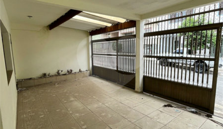 Sobrado à venda com 3 quartos em Vila Nivi, São Paulo, SP