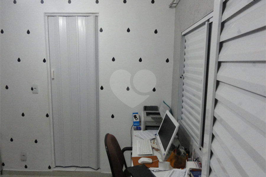 Sobrado à venda com 3 quartos, sendo 1 suíte, em Tremembé, São Paulo, SP
