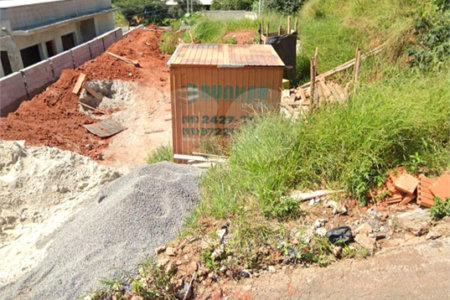 Terreno à venda em Vila Santa Helena, Atibaia, SP