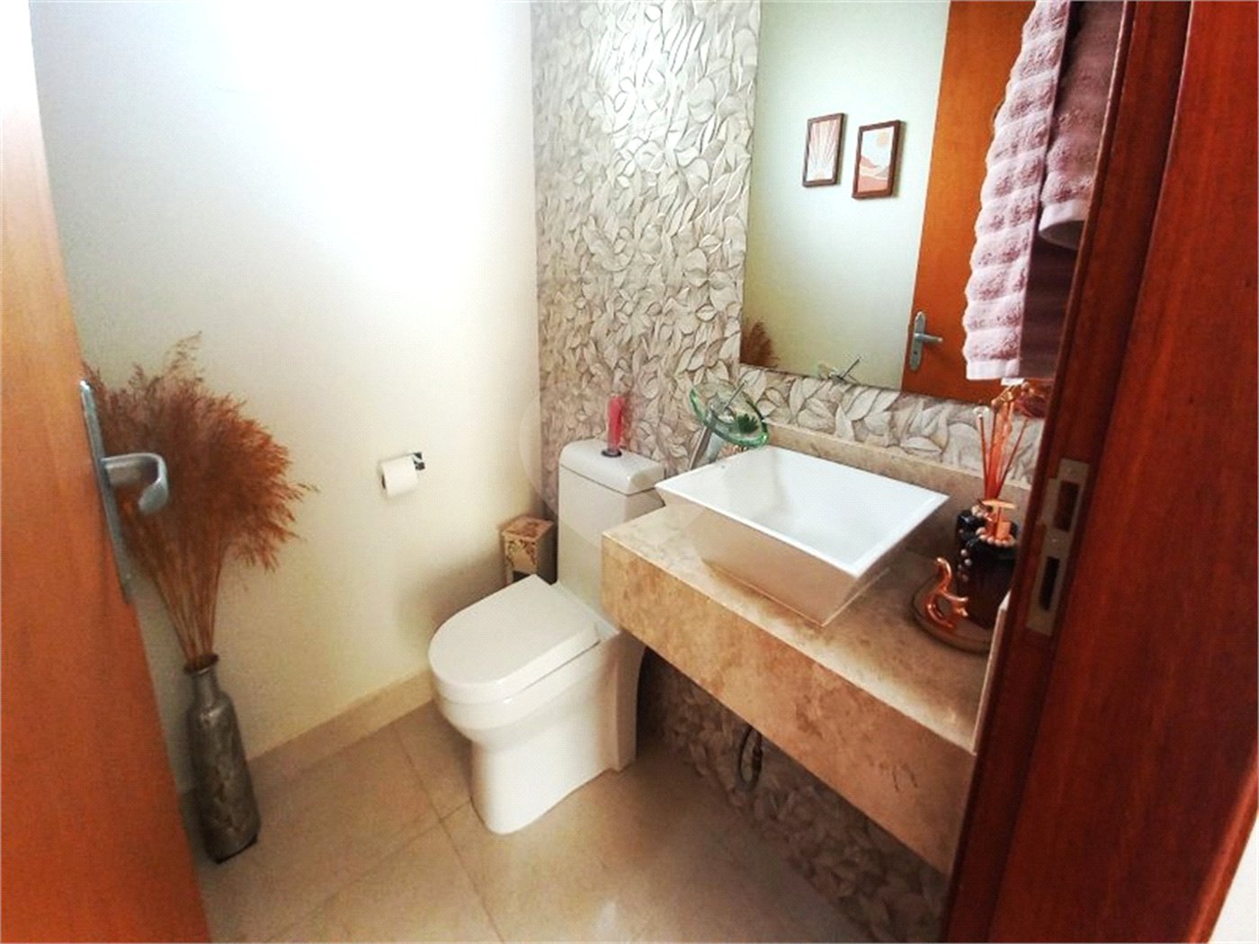 Casa à venda com 3 suítes no condomínio Terra Magna, Indaiatuba - SP