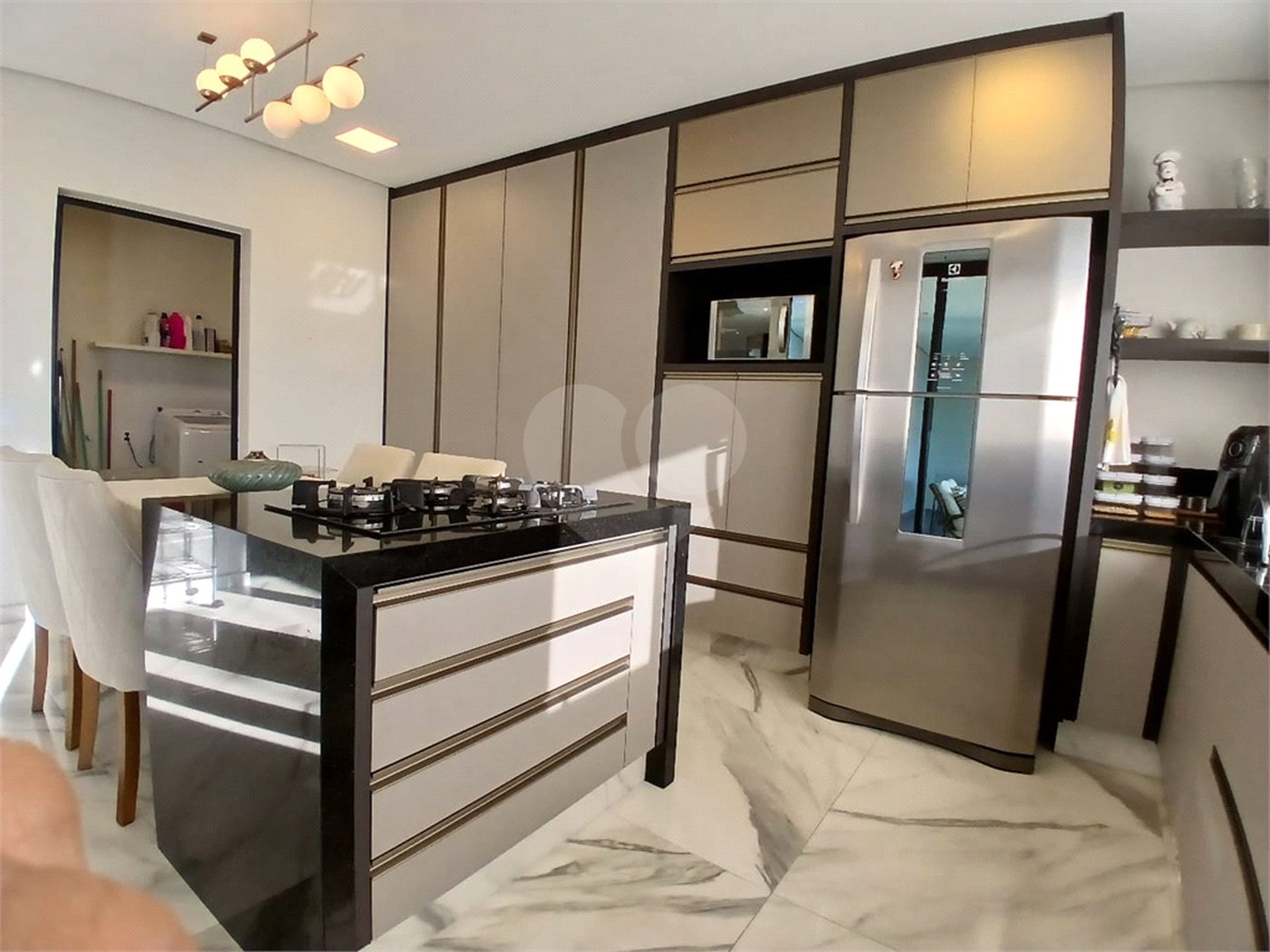 Casa à venda com 4 suítes no condomínio Porto Atibaia, Atibaia - SP