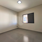 Casa à venda com 3 quartos, sendo 1 suíte, no condomínio Horto Florestal Villagio, Sorocaba - SP