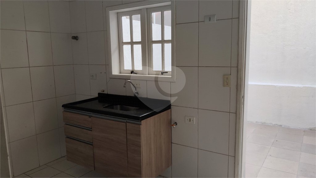 Casa à venda com 2 suítes no condomínio Village Palmas, São Paulo - SP