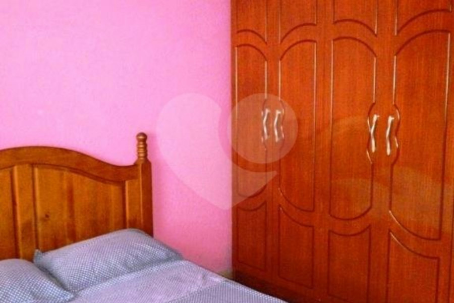 Sobrado à venda com 3 quartos, sendo 1 suíte, em Parque Edu Chaves, São Paulo, SP