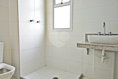 Apartamento à venda com 3 suítes em Santa Teresinha, São Paulo, SP
