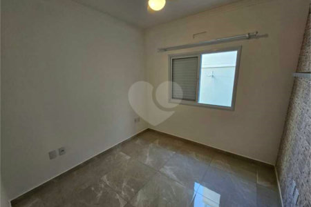 Casa à venda com 3 quartos, sendo 1 suíte, no condomínio Vista Verde, Indaiatuba - SP