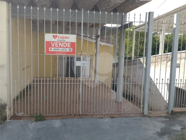 Casa Térrea à venda com 2 quartos em Parque Maria Domitila, São Paulo, SP