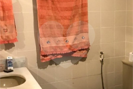 Apartamento à venda com 4 quartos, sendo 2 suítes, em Vila Olímpia, São Paulo, SP