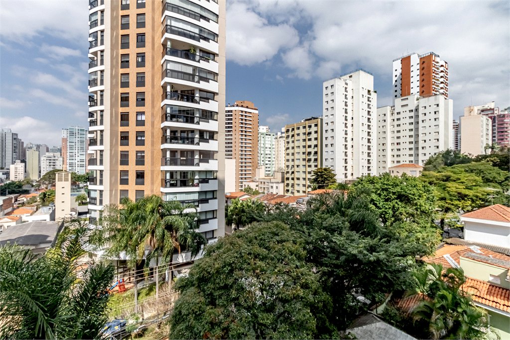 Apartamento à venda com 4 quartos, sendo 2 suítes, em Perdizes, São Paulo, SP