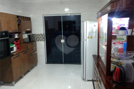 Casa à venda com 3 quartos em Jardim Esperança, Mogi das Cruzes, SP