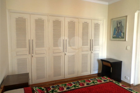 Apartamento à venda com 3 quartos, sendo 1 suíte, em Santa Cecília, São Paulo, SP