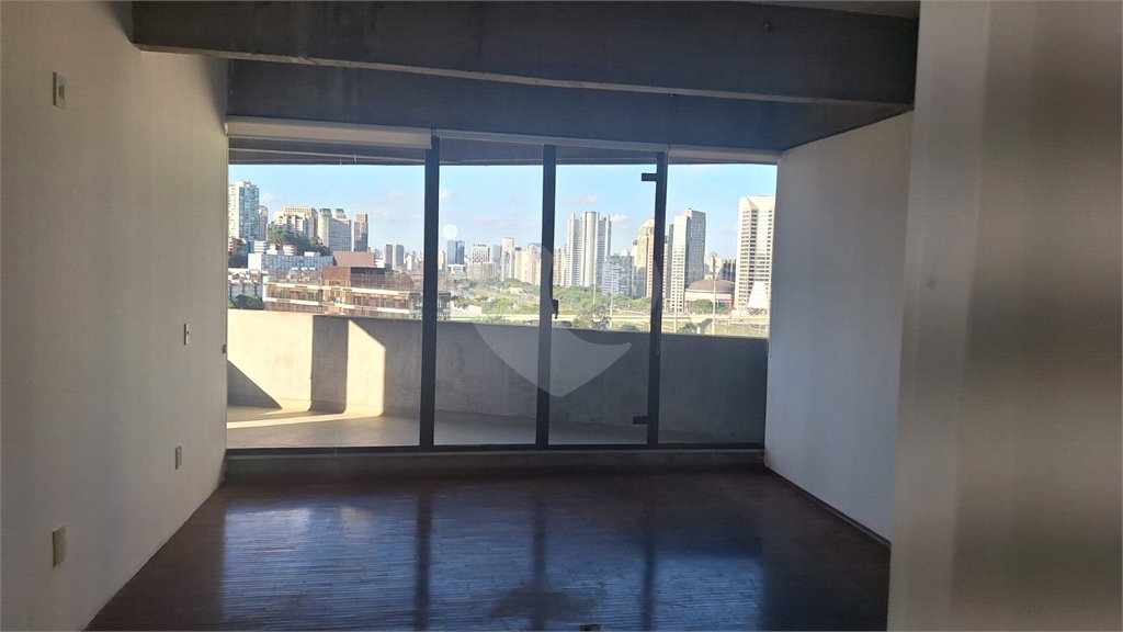 Sala à venda ou para alugar em Real Parque, São Paulo, SP