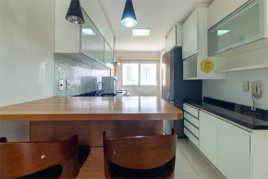 Apartamento à venda ou para alugar com 3 suítes em Perdizes, São Paulo, SP